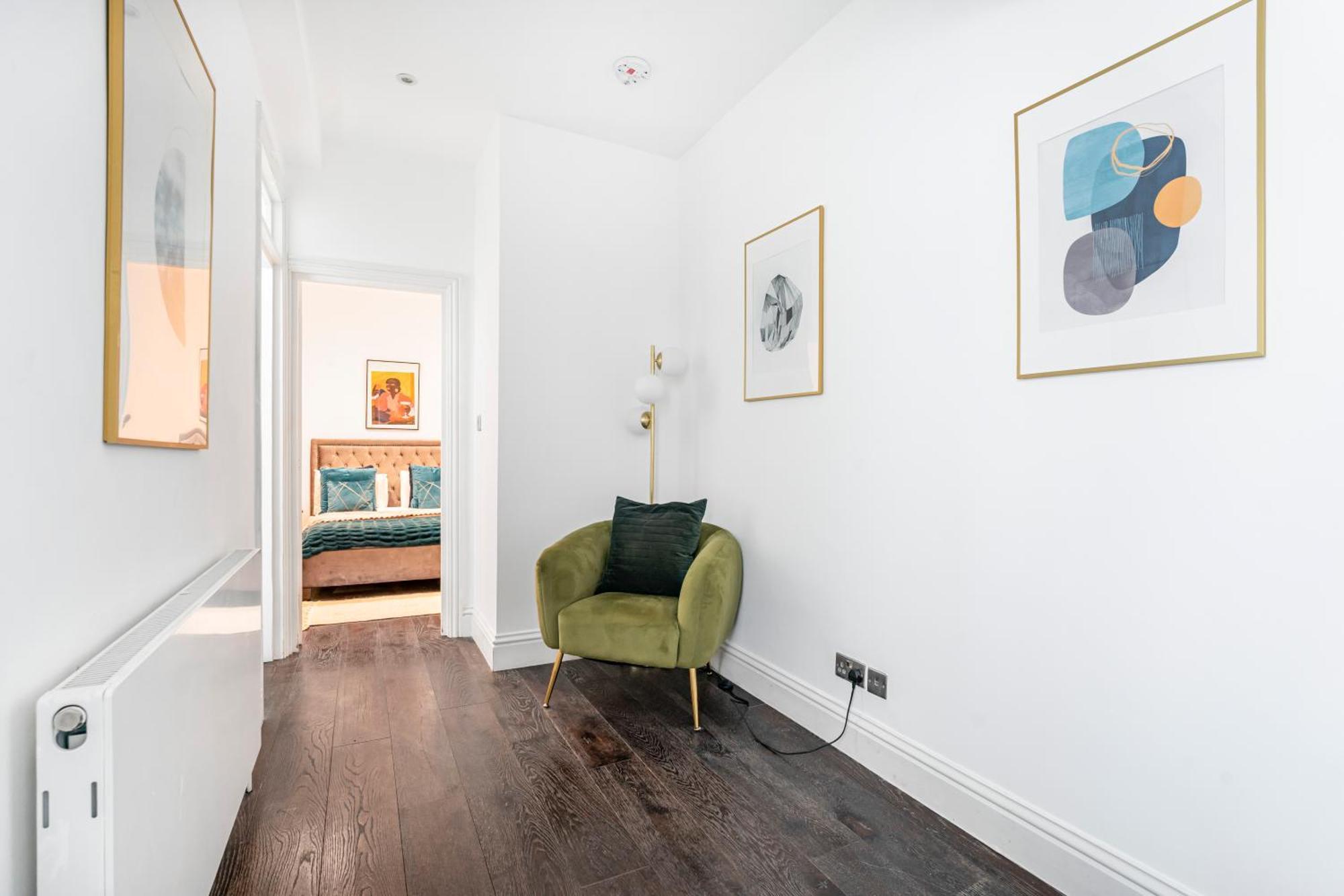 Classy High Ceilings 2 Bdr Next To Hyde Park Appartement