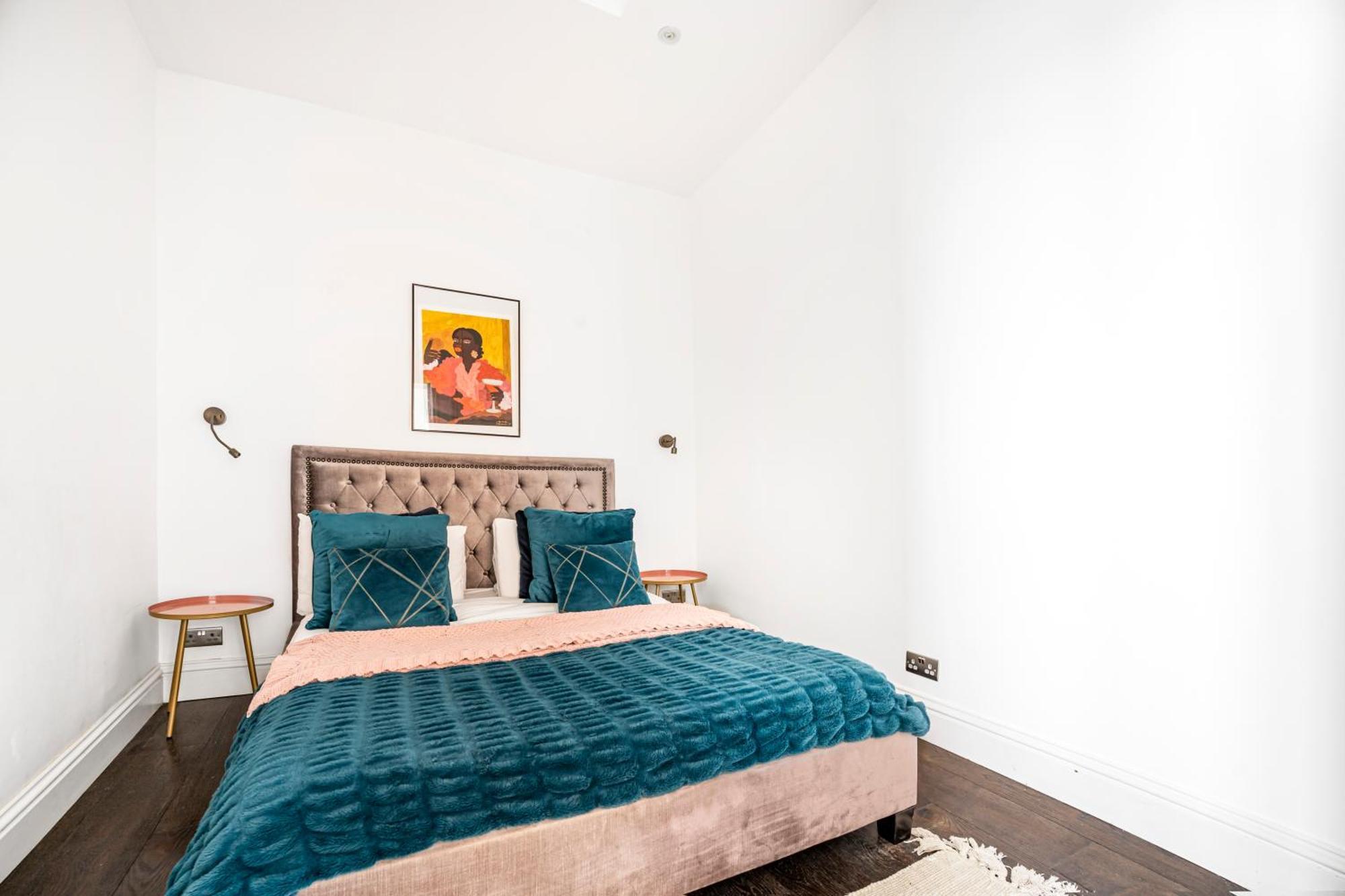 Classy High Ceilings 2 Bdr Next To Hyde Park * Londres